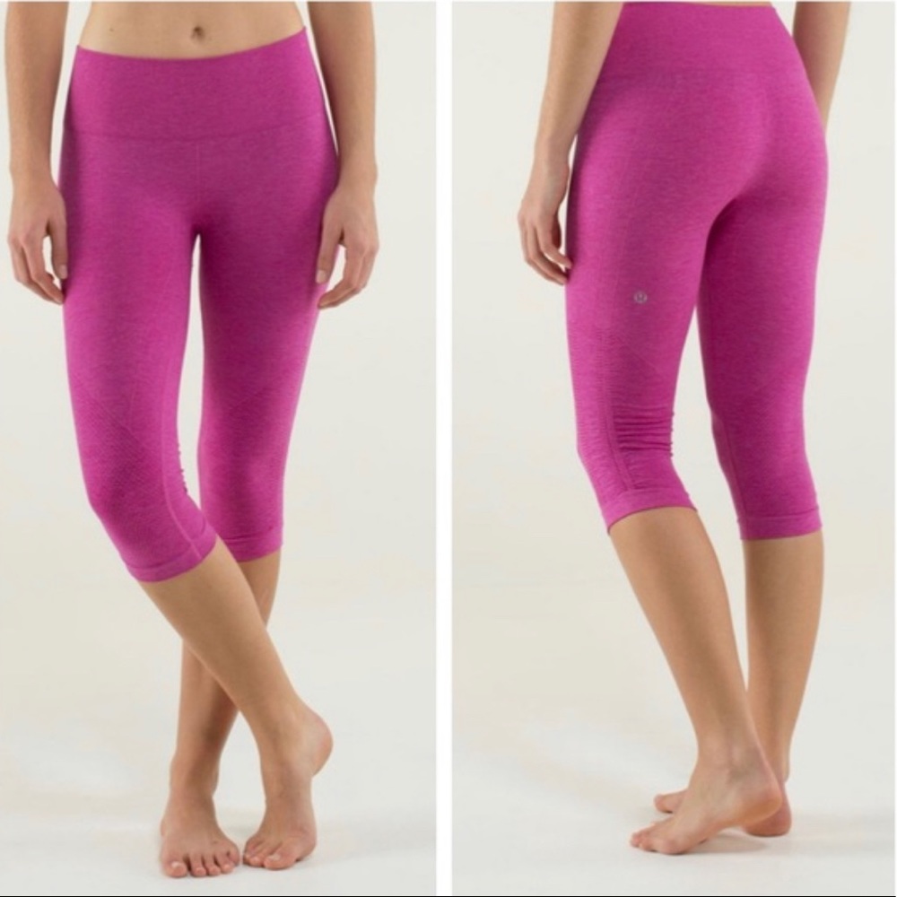 Lululemon In The Flow Crop II Women’s Pink Leggings. Size 6.